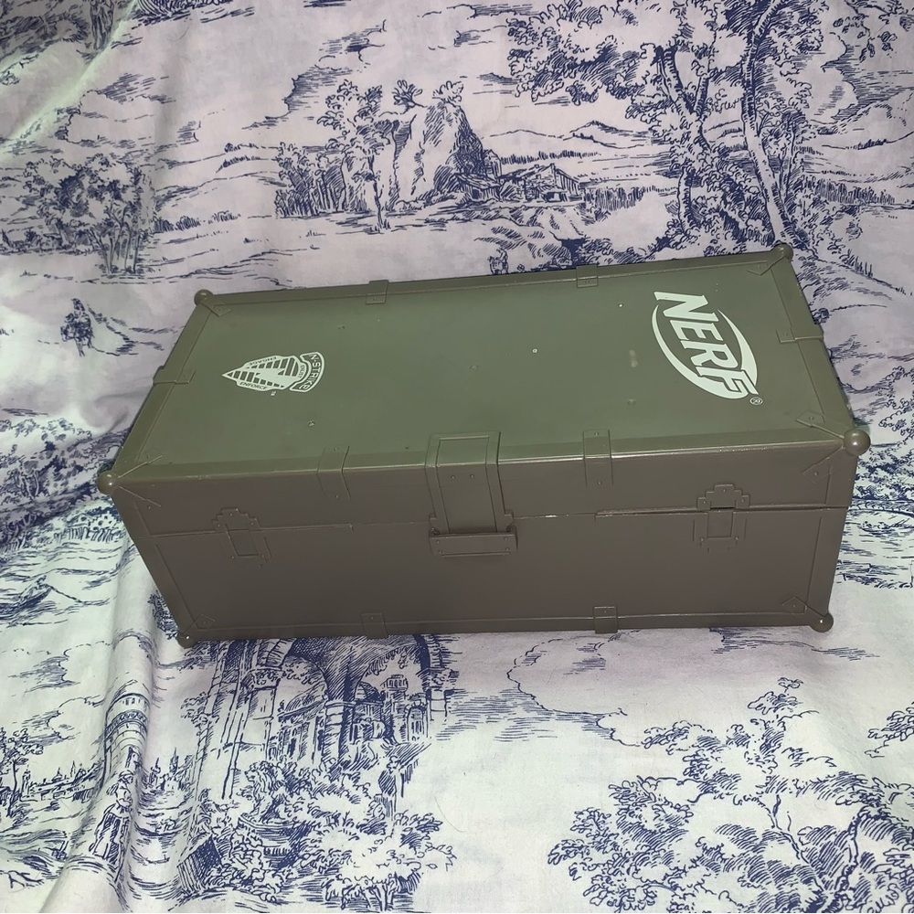 Nerf N-Strike Elite Olive Drab Green Ammo Crate Foot Locker Box Carry Case Tote